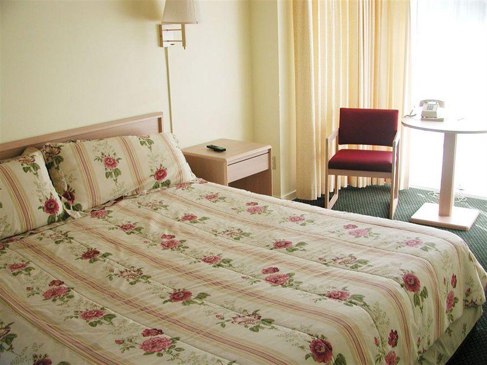 Pine Beach Inn Форт-Брэгг Экстерьер фото